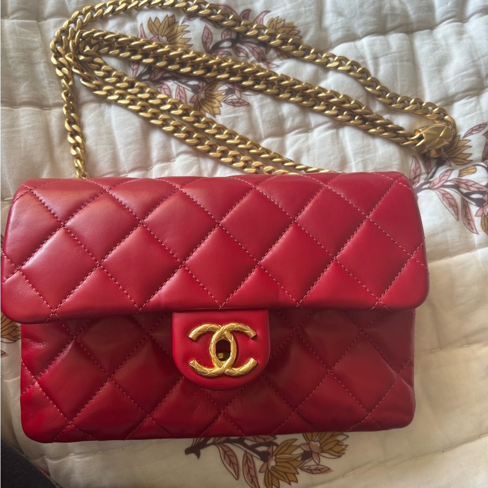 Chanel Red Quilted Crossbody Bag with adjustable Gold Chain